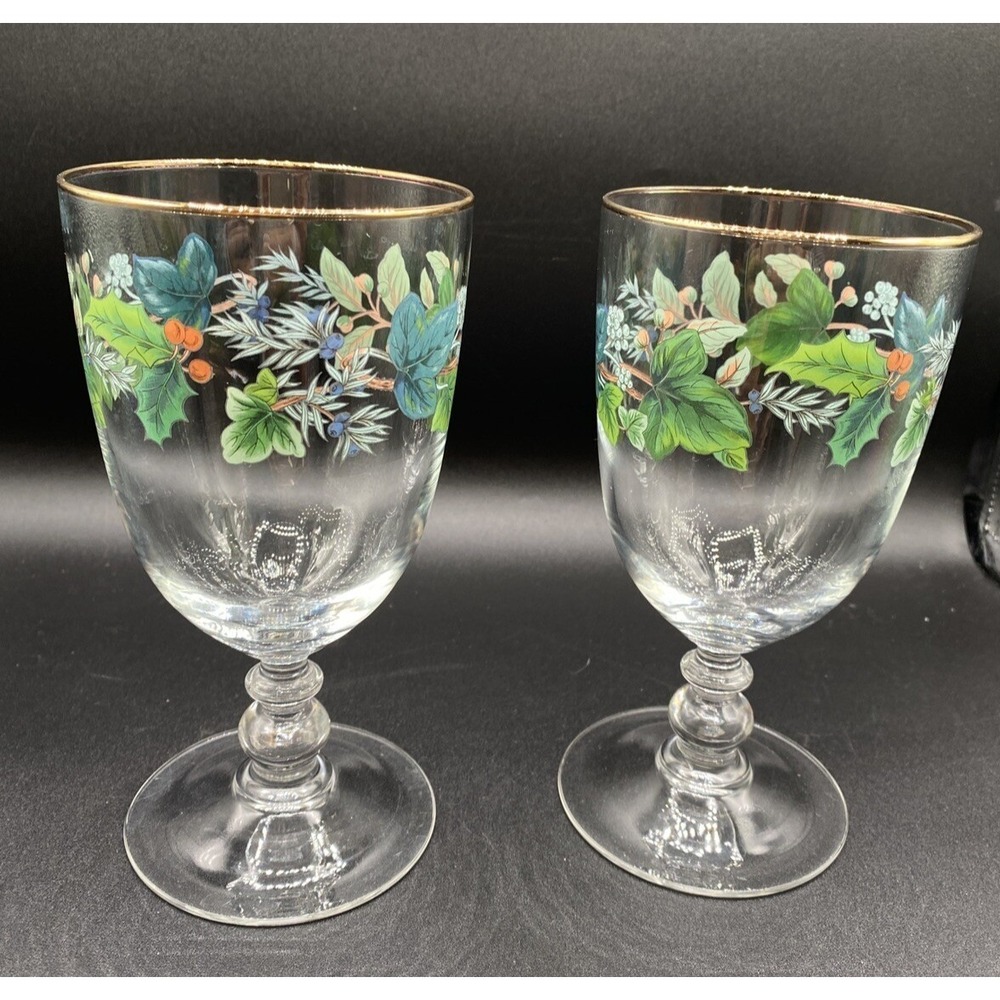 Christmas Holly Berries Goblet Wine Water Glass Cup Set of 2 Glasses